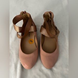 Girls flats